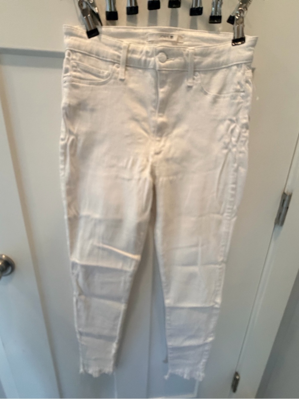 Joe’s Jeans High Rise Skinny Ankle Raw Hem White Jeans Size 27